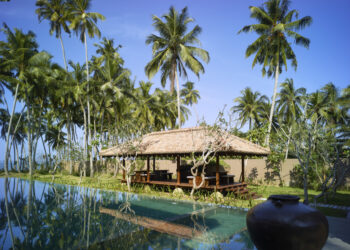 Villa by Contemporary Ceylon