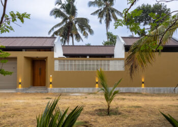 Courtyard House