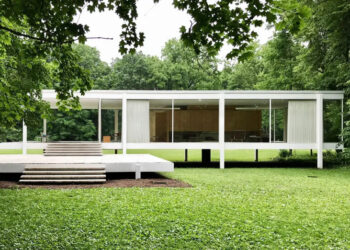 Minimalism and Maximalism in Architecture