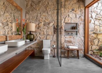 Essential Tips for Designing a Comfortable and Low – Maintenance Washroom